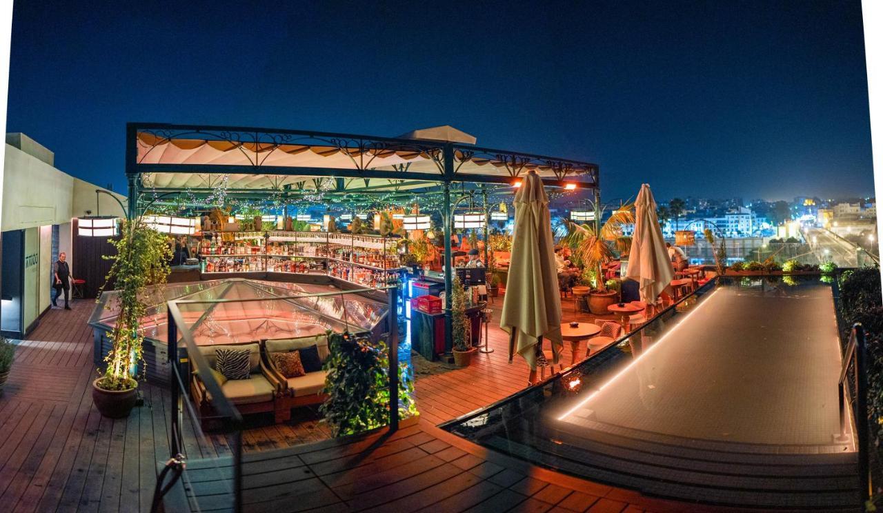 Hotel Lobby Севиля Екстериор снимка Sky Bar