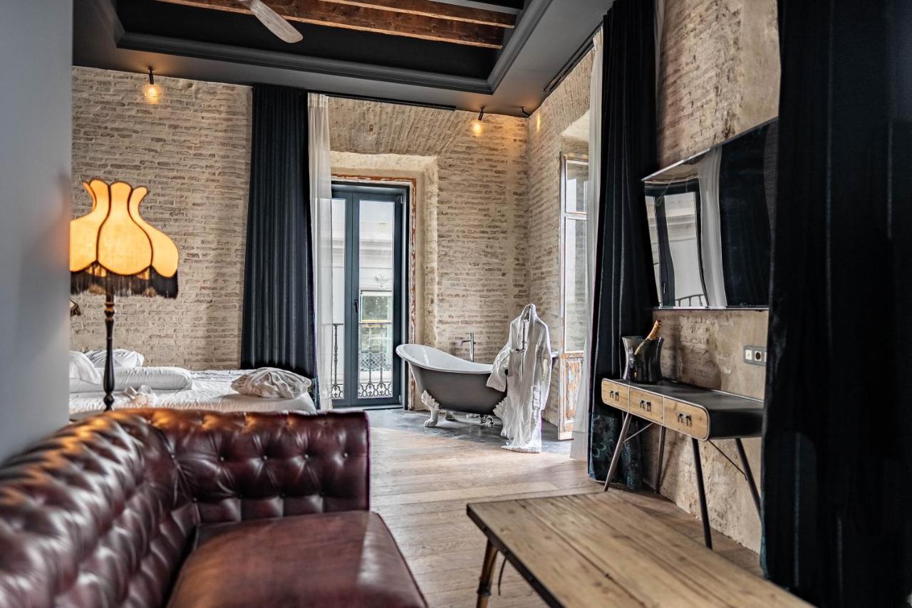 Hotel Lobby Севиля Екстериор снимка The Loft